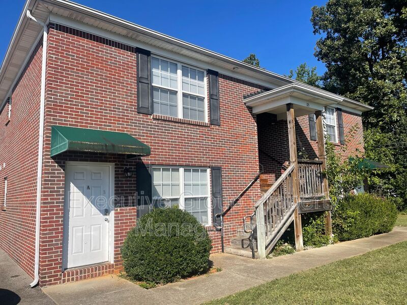 Foto principal - 115 Kenilworth Ct