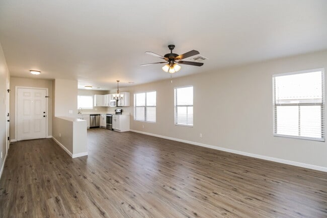 Foto del edificio - 6079 S Wilson Dr