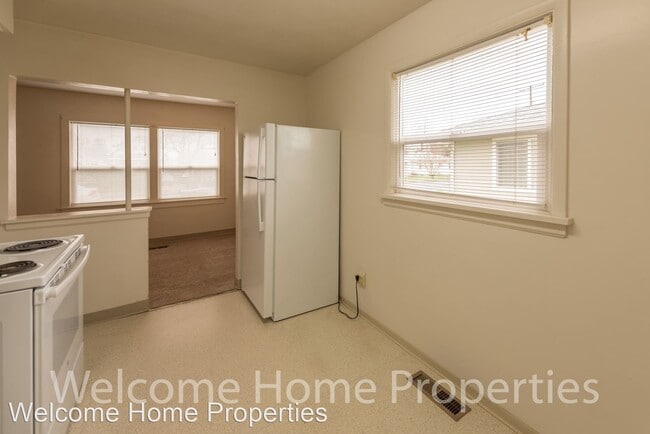 Building Photo - 2 br, 1 bath House - 24 SW 5th St