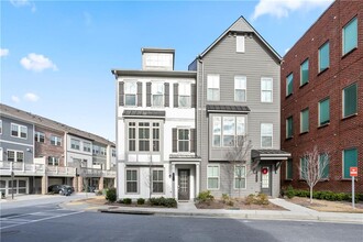 Building Photo - 2598 Gemini St