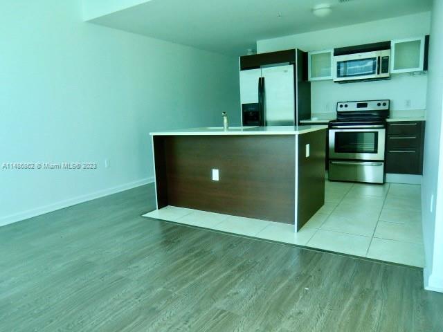 Foto del edificio - 1900 N Bayshore Dr