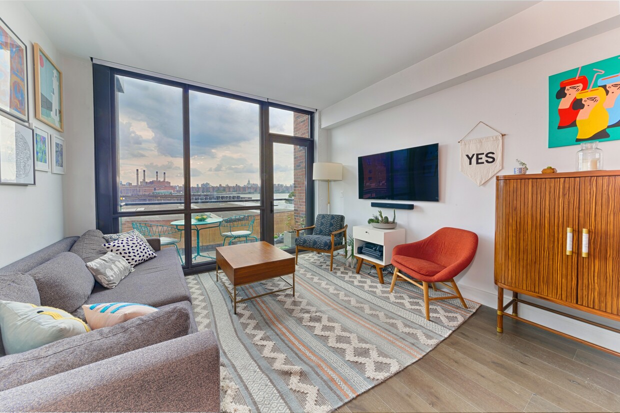 Primary Photo - Sunny Two Bedroom with River Views