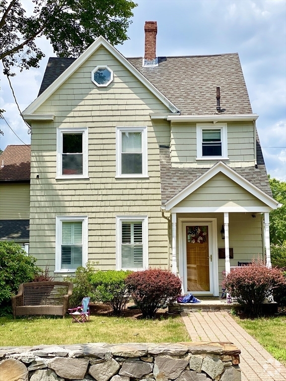 Building Photo - 488 Washington St