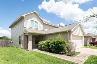 Building Photo - 14466 Platzer Dr