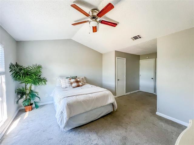 Building Photo - 9438 Olde Village Ct