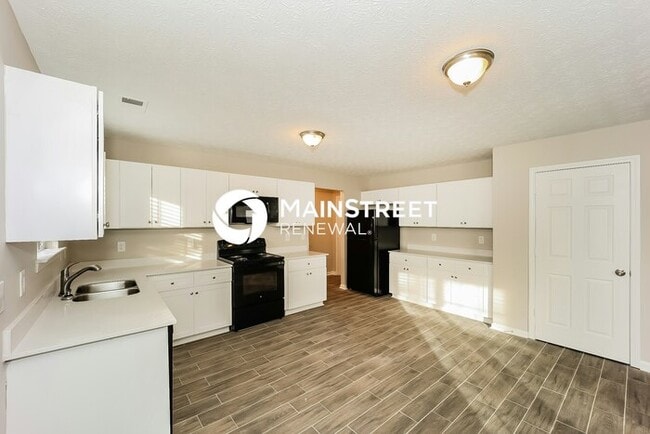 Building Photo - 4 Bedroom Pet-Friendly Home in Atlanta, GA...