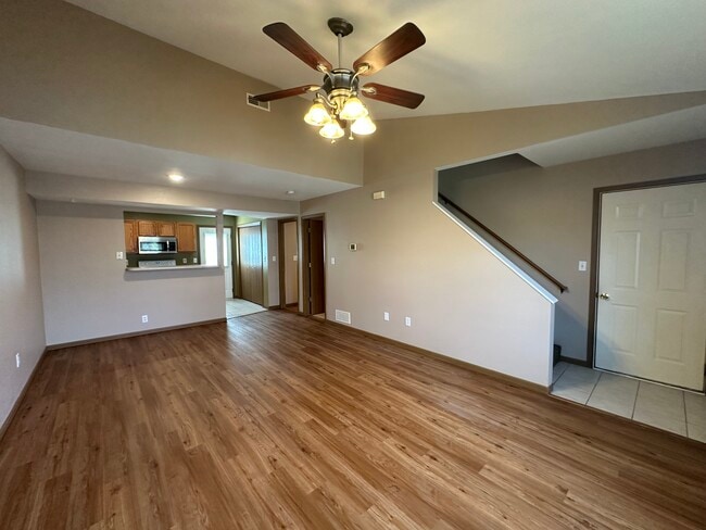 Living/Dining Area - Main Lvl - 3504 Zinnia Dr