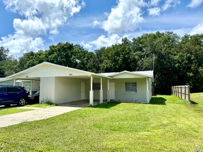 Primary Photo - 922-924 Hagle Park Rd