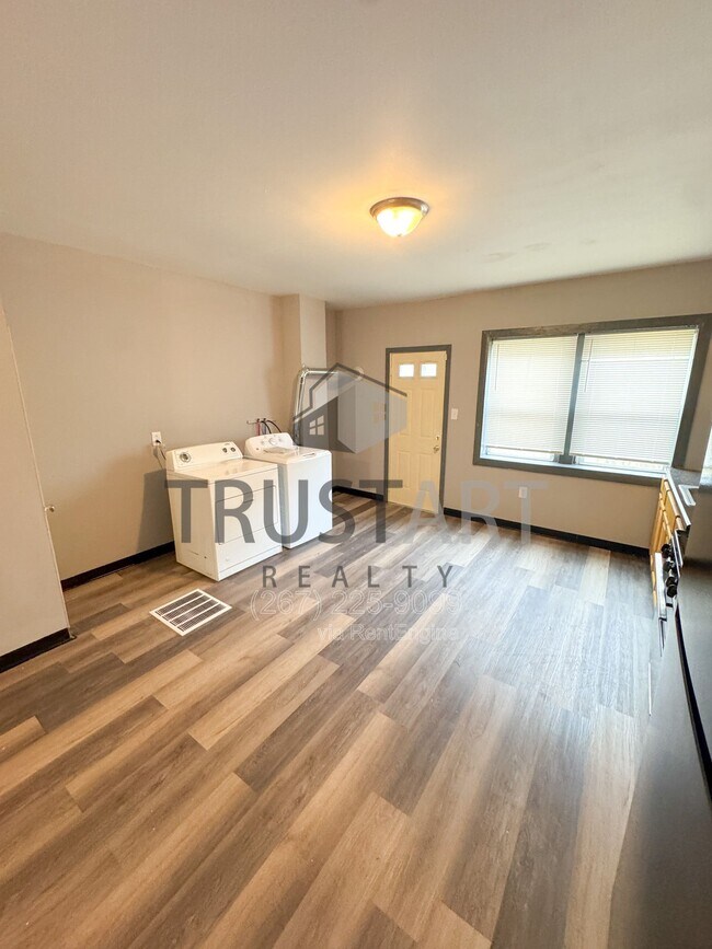 Foto del edificio - 1533 S Allison St