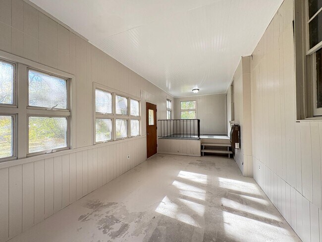 Foto del edificio - 5123 Newhart Cir