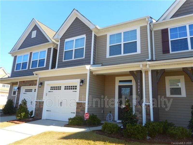 Foto principal - 13247 Savannah Point Dr