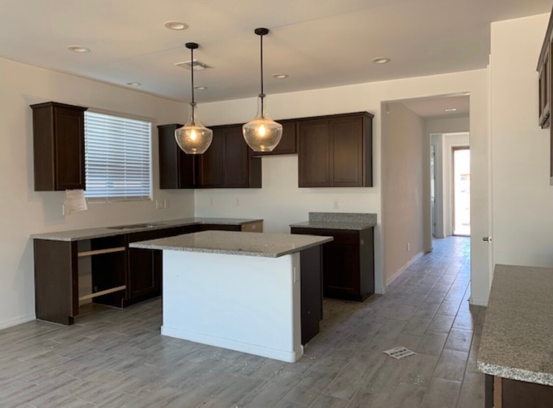 Building Photo - 282 S 157th Ln