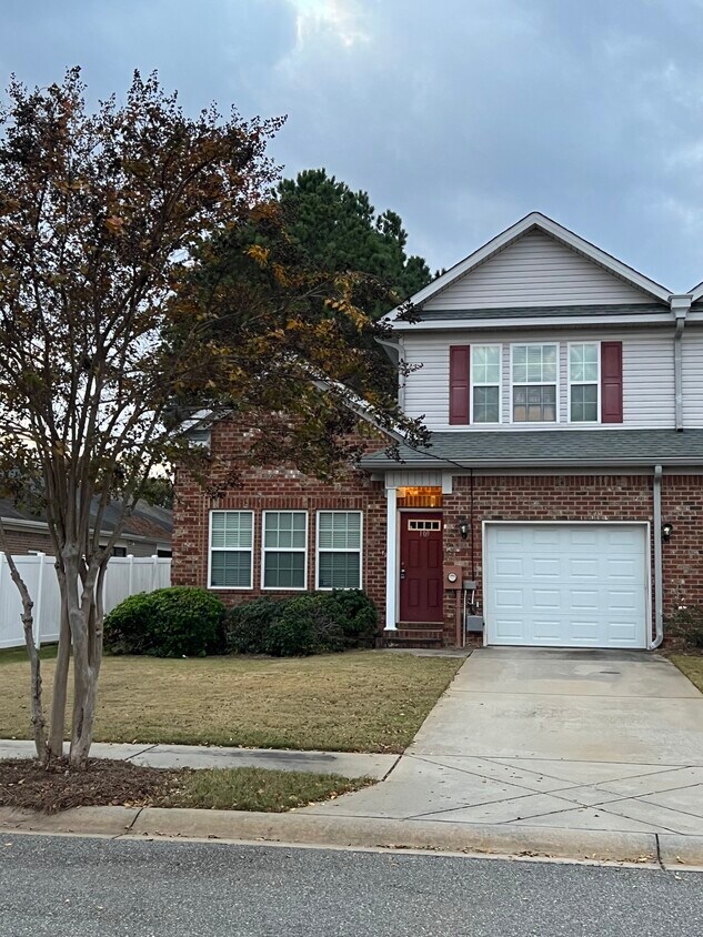 109 Cottage Cir, Byron, GA 31008 Townhome Rentals in Byron GA