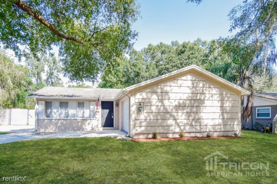 Foto principal - 520 Avocado Cir