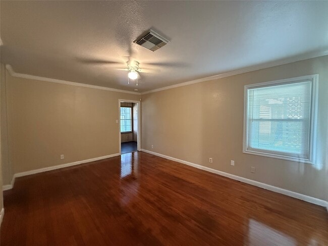 Building Photo - 1401 Pugh Dr