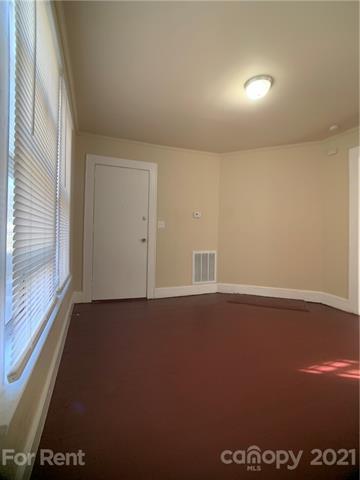 Building Photo - 433 W Davidson Ave