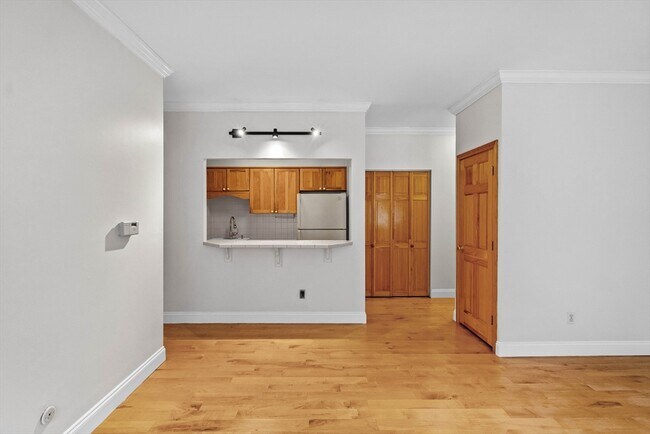 Foto del edificio - 27 Bowdoin St