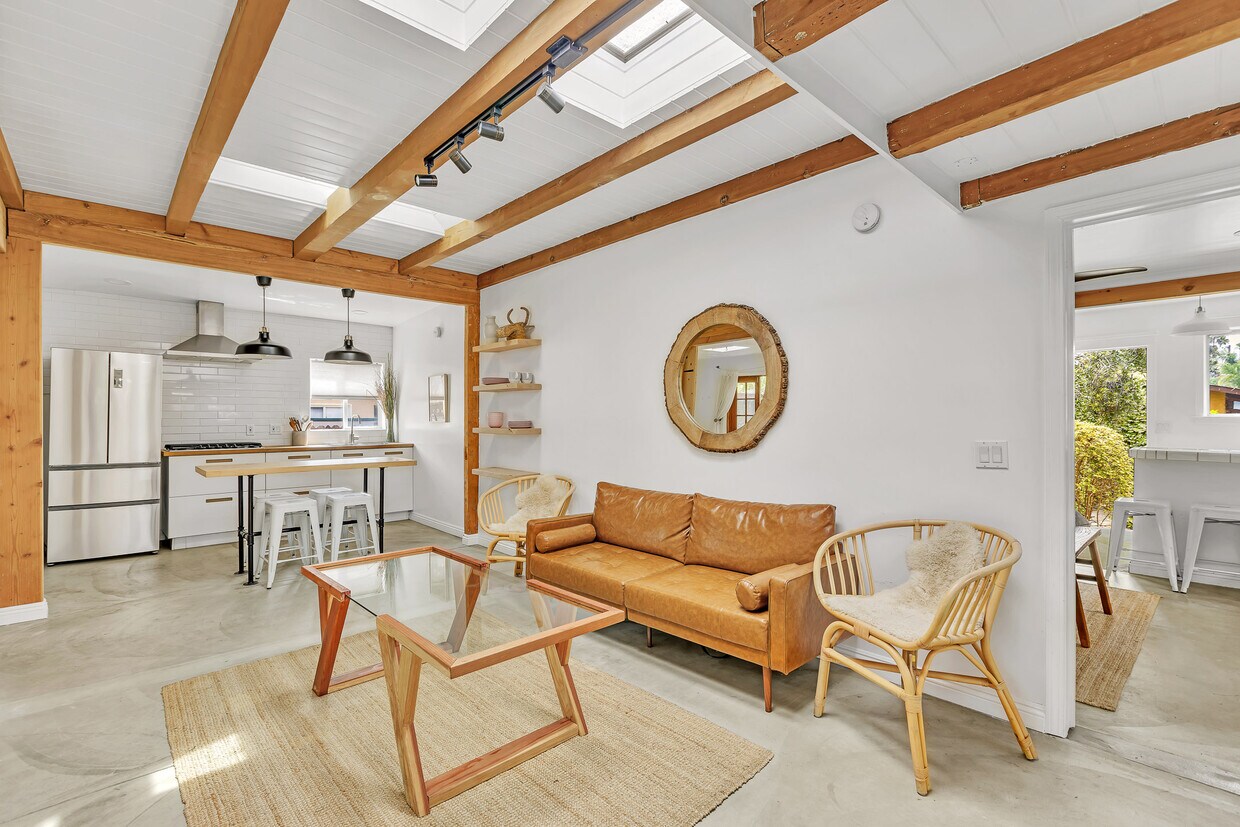 Foto principal - 718 Vernon Ave