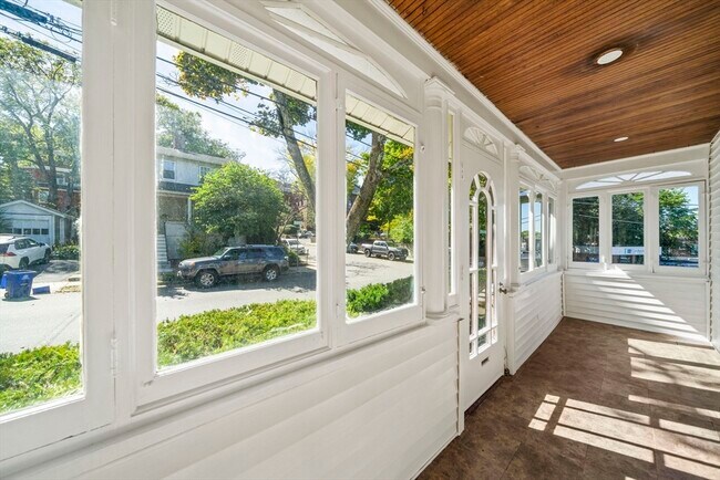 Foto del edificio - 43 Surry Rd