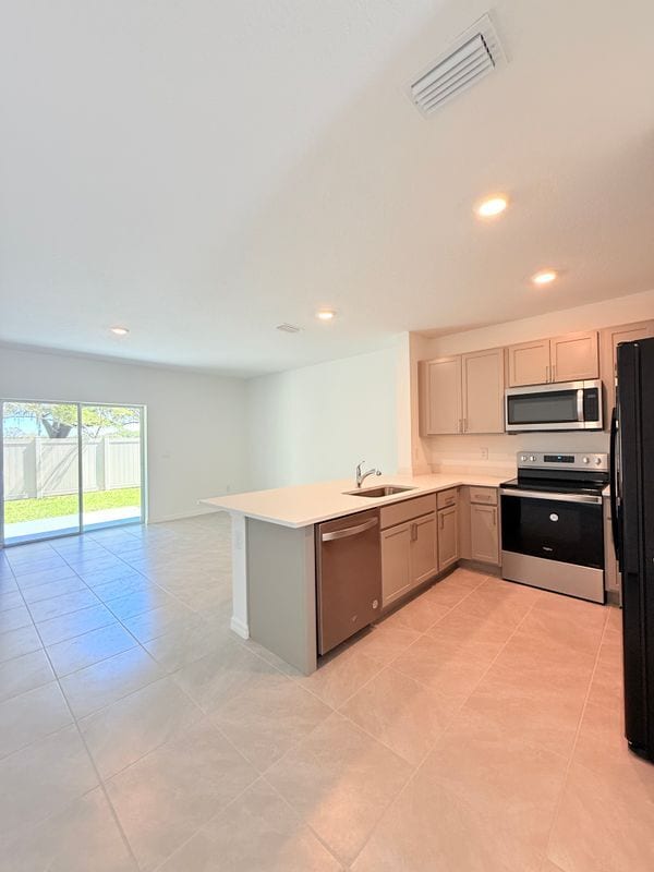 Building Photo - 4481 Rachel Fls Dr