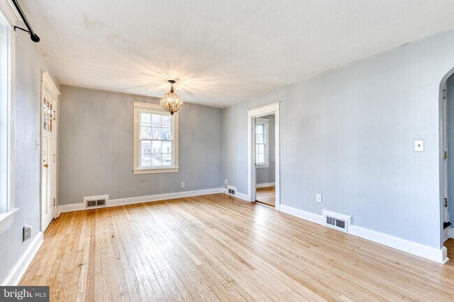Foto del edificio - Live the true Annapolis lifestyle in this ...