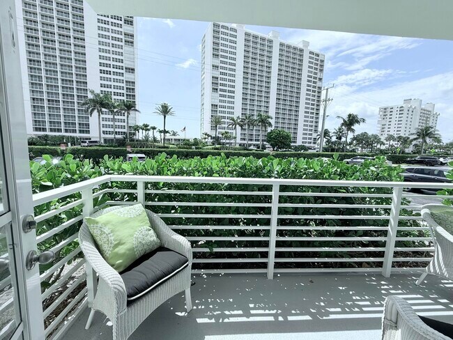 Building Photo - 2851 S Ocean Blvd