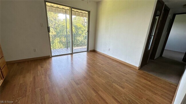 Foto del edificio - 106 Cunningham Ln