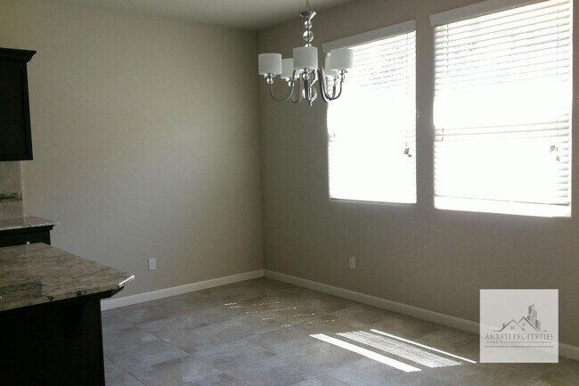 Building Photo - Beautiful 3 Bedroom Home in Harlan Ranch
