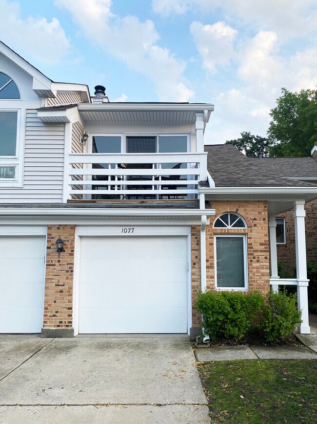 Foto del edificio - 1077 Courtland Dr