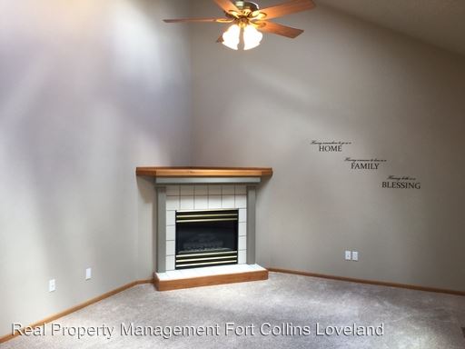 Building Photo - 2074 Wimbleton Dr