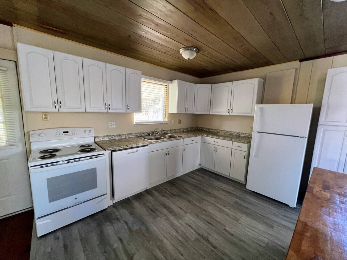 16500 Slater Rd, North Fort Myers, FL 33917 House Rental in North