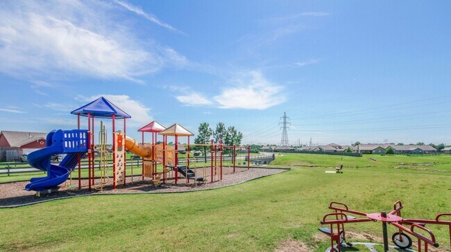 Foto del edificio - Welcome to your new 3 bedroom, 2 bath home in this wonderful Lake Valley community!