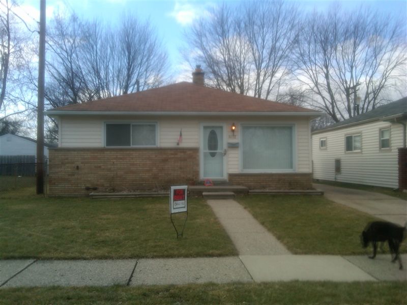 Primary Photo - 4492 Jackson St