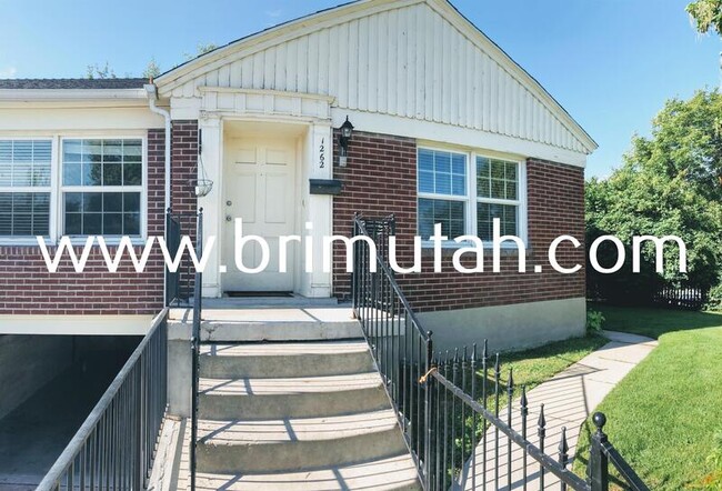 Photo - 1266 Parkway Ave Apartment