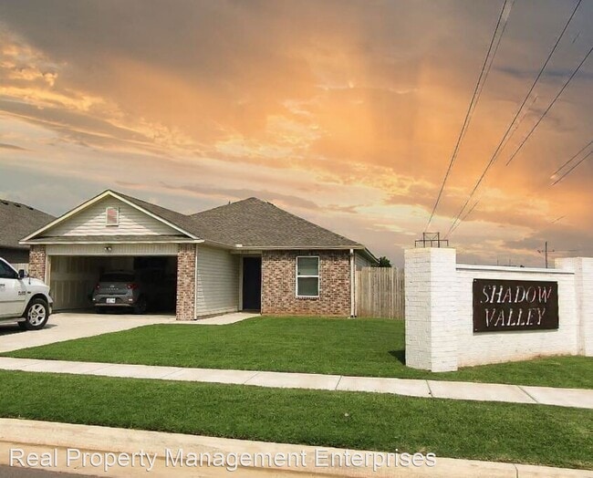Building Photo - 3 br, 2 bath House - 3131 Westbrook St