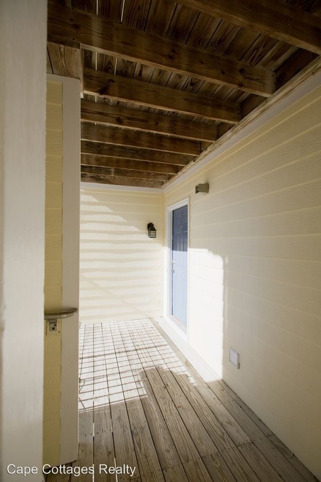 Building Photo - 5005 Hunters Trail