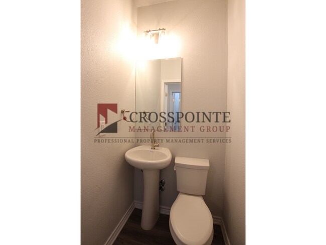 Foto del edificio - Stunning 2 Bed 2.5 Bath 1 Car Garage Townhome in Tyler!
