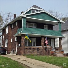 Building Photo - 3304 E 118th St