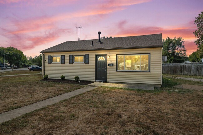Building Photo - 56 Regina Dr