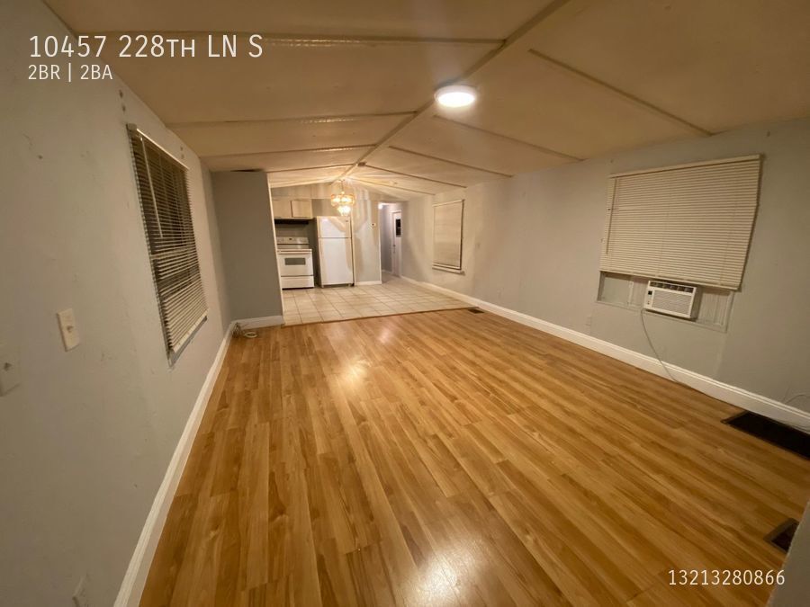 Photo - 10457 228th LN S-