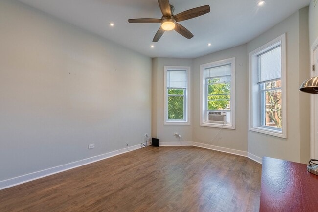 Photo - 2729 S Harding Ave Apartment