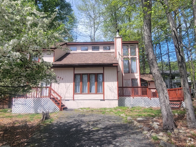 Building Photo - 7097 Cypress Ln