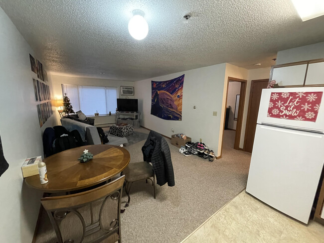 321 S Linn St Unit 126, Iowa City, IA 52240 - Apartments in Iowa City ...