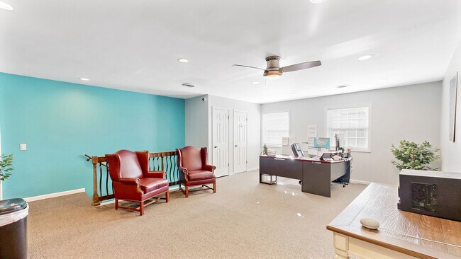 Foto del edificio - 383 W North St