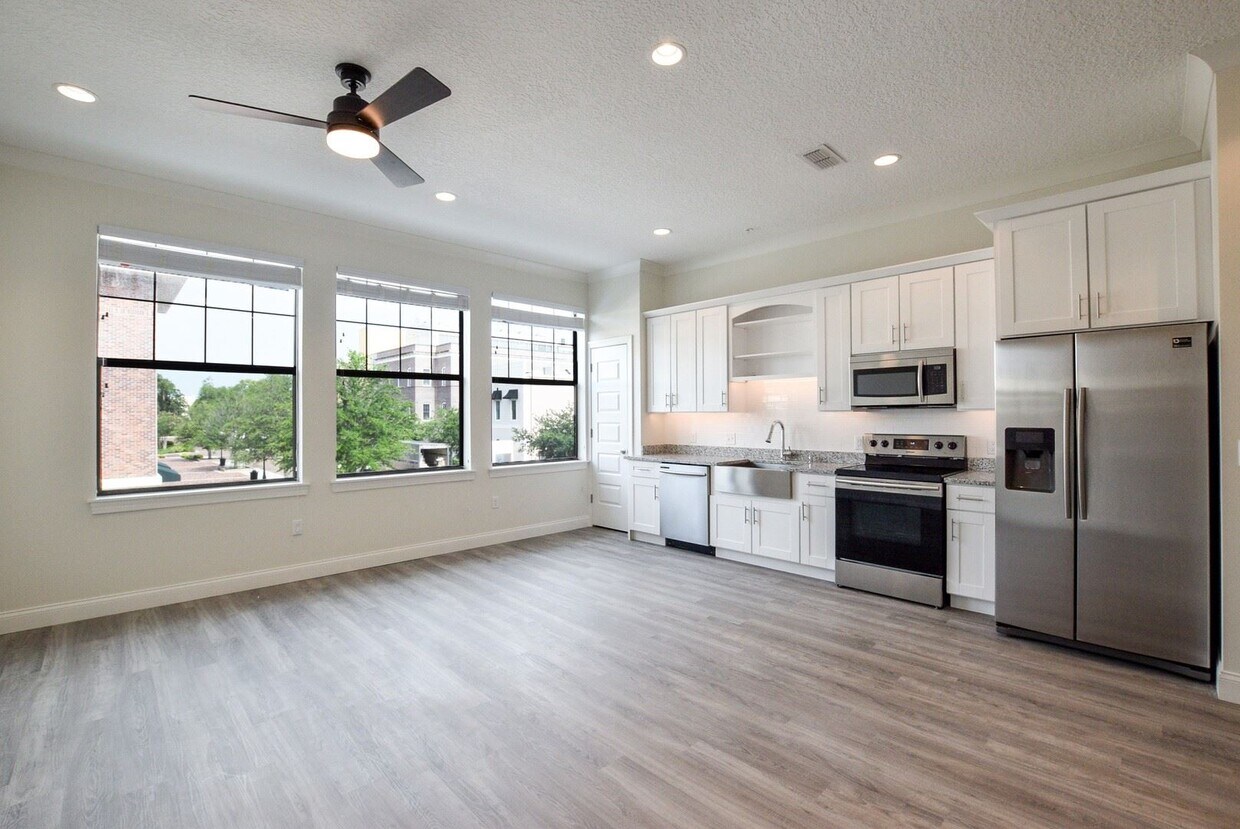 Foto principal - 109 S Boyd St