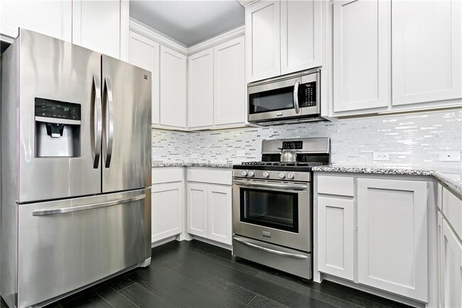 Foto del edificio - 2209 Jameson Ln