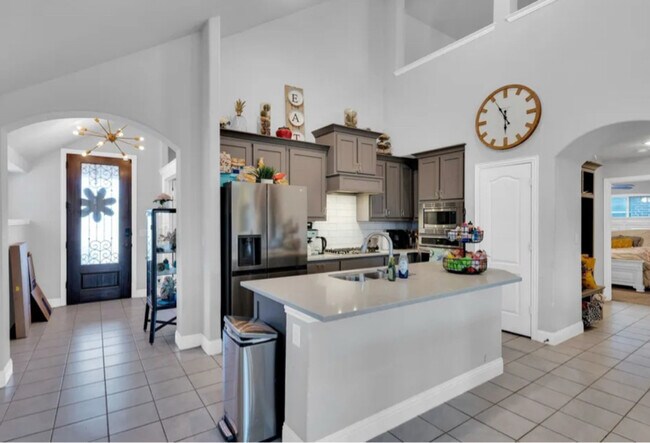 Building Photo - 1129 Snowy Owl Dr