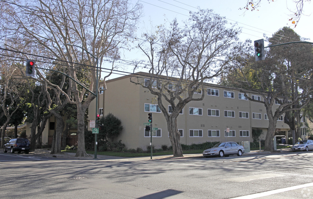 Primary Photo - Central and Grand Apartments