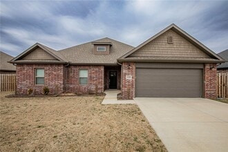 Building Photo - 1025 Kimball Ln