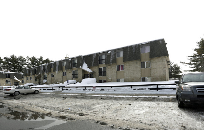 Building Photo - Amherst Park Apartments